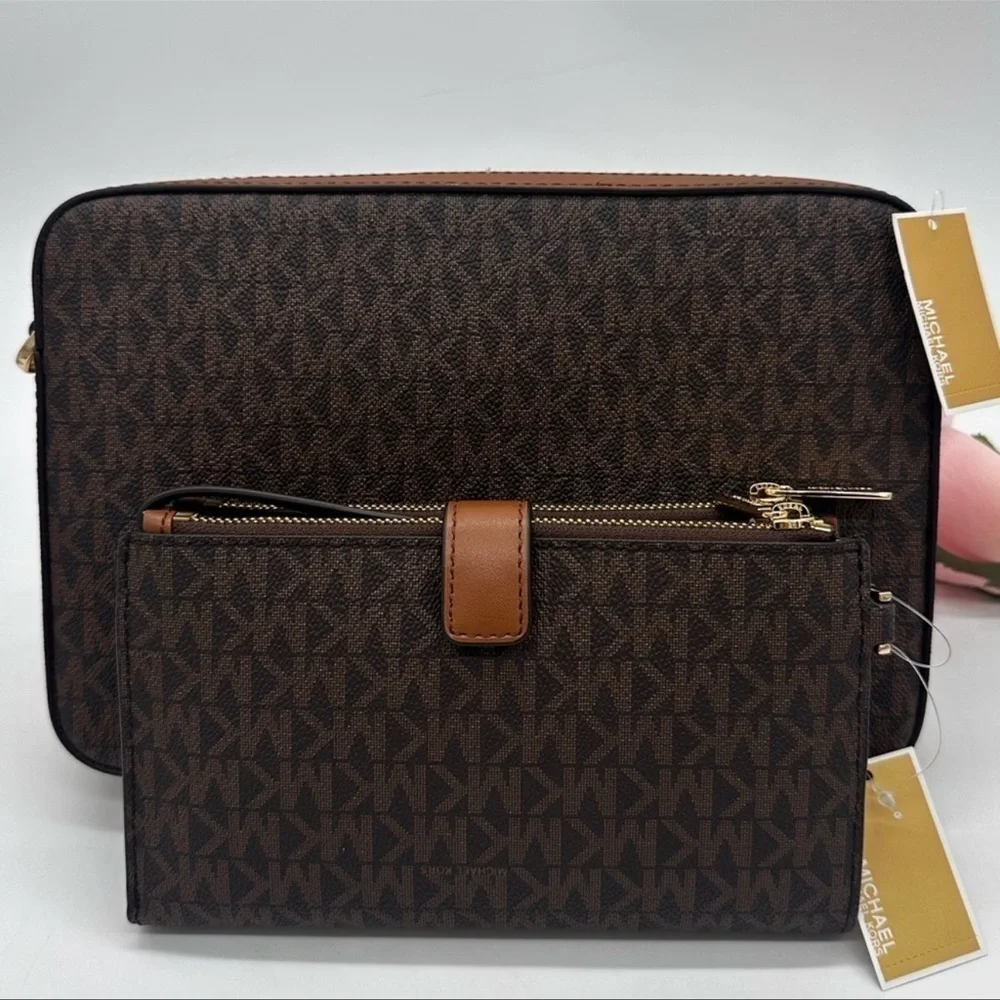 Michael Kors Large EW Crossbody Bag & Large Double Zip Wallet Brown